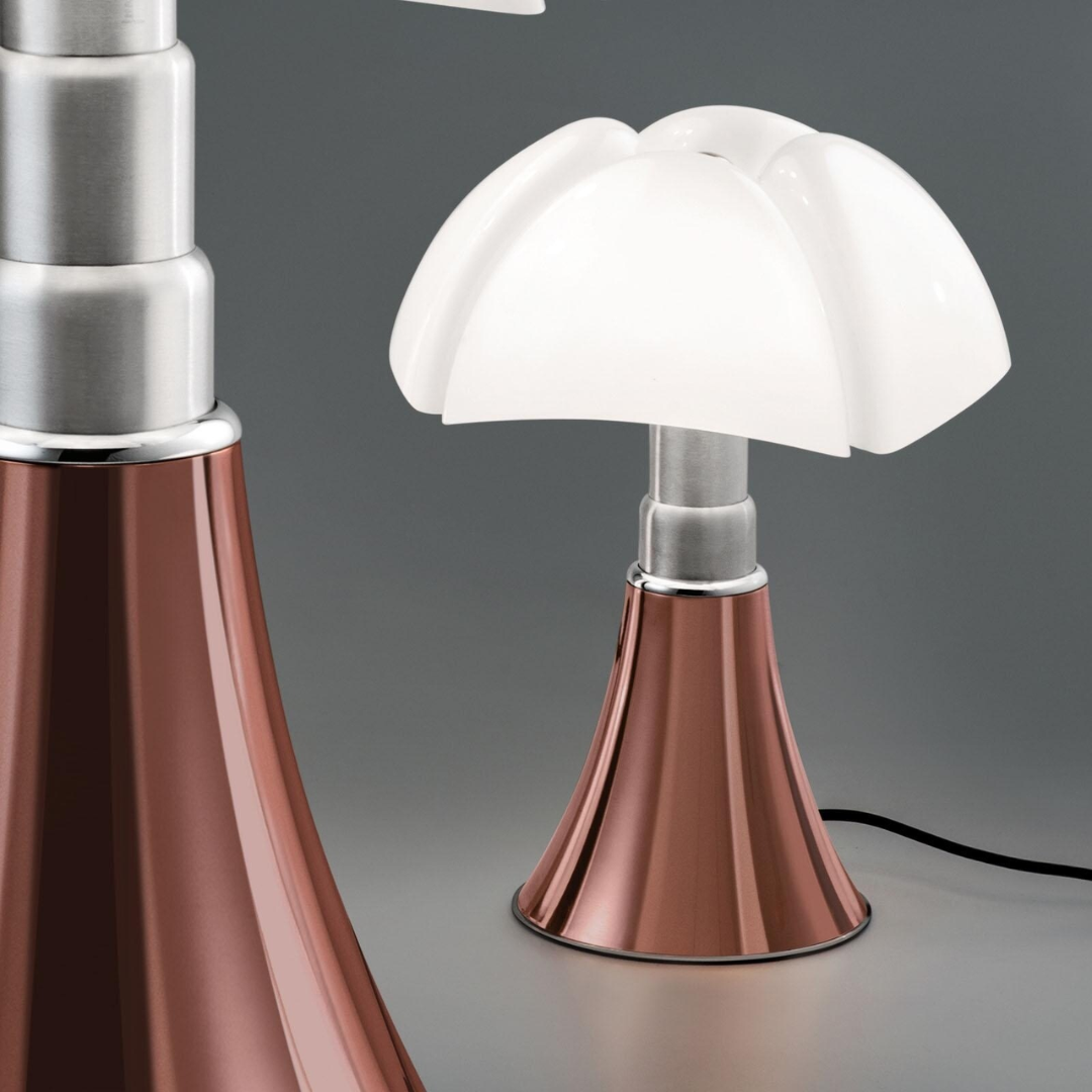 Flower Table Lamp - Timeless Retro Lighting