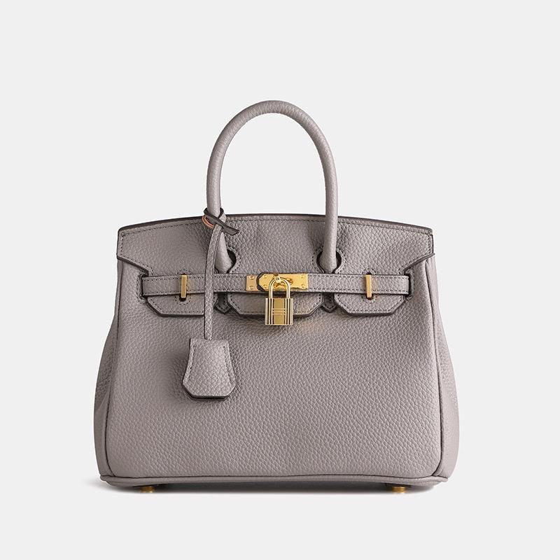 Luxurious Leather Handbag - Timeless Elegance And Functionality