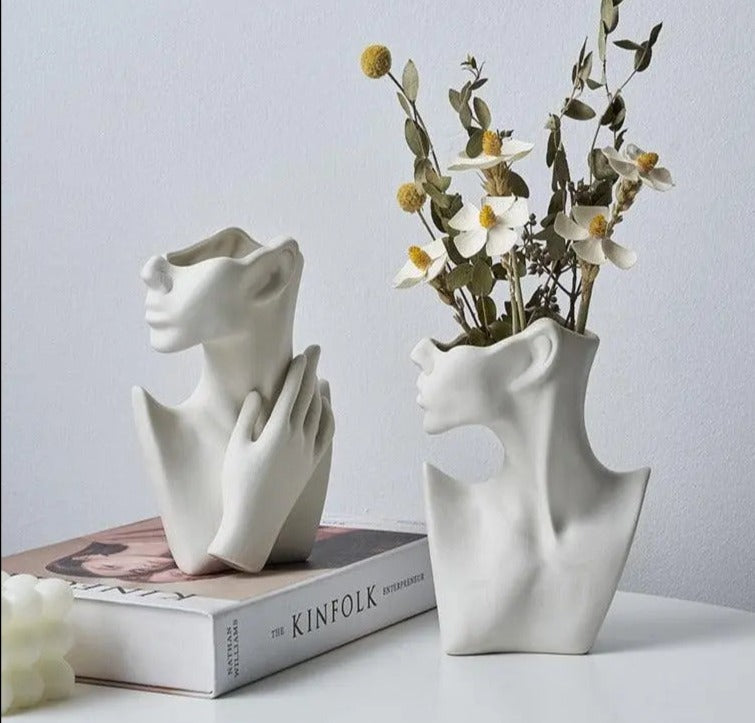 Goddess Bloom Modern Neck Vases – Artistic Home Décor