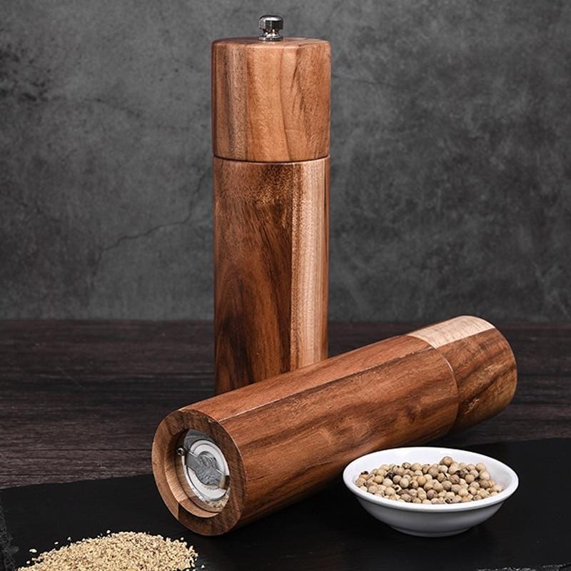 Premium Wooden Pepper Grinder – Handcrafted Kitchen Essential