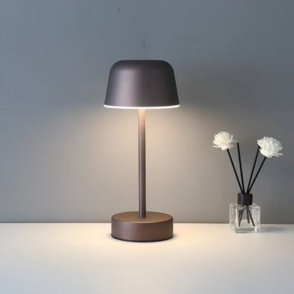 Modern Table Lamp – Wireless and Minimalistic Lighting Solution