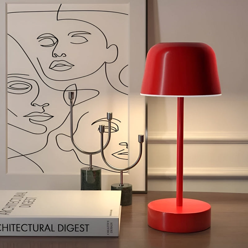 Modern Table Lamp – Wireless and Minimalistic Lighting Solution