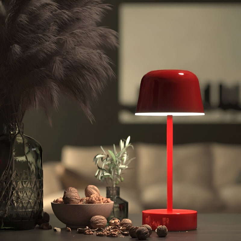 Modern Table Lamp – Wireless and Minimalistic Lighting Solution