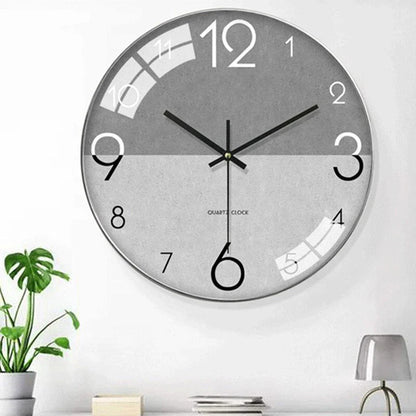 Modern Wooden Wall Clock - Stylish Home Accen