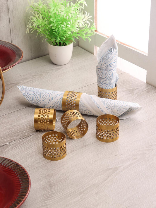 Gold Etched Napkin Rings – Modern Table Décor for Elegant Dining