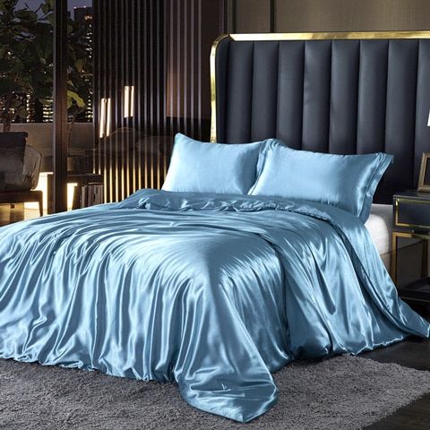 Luxury Satin Bedding Set - Soft and Elegant Sleep Experience