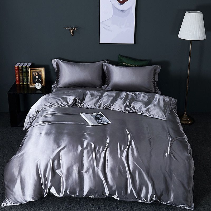 Luxury Satin Bedding Set - Soft and Elegant Sleep Experience