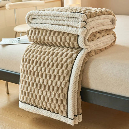 Luxurious Textured Blanket for Cozy Comfort and Style