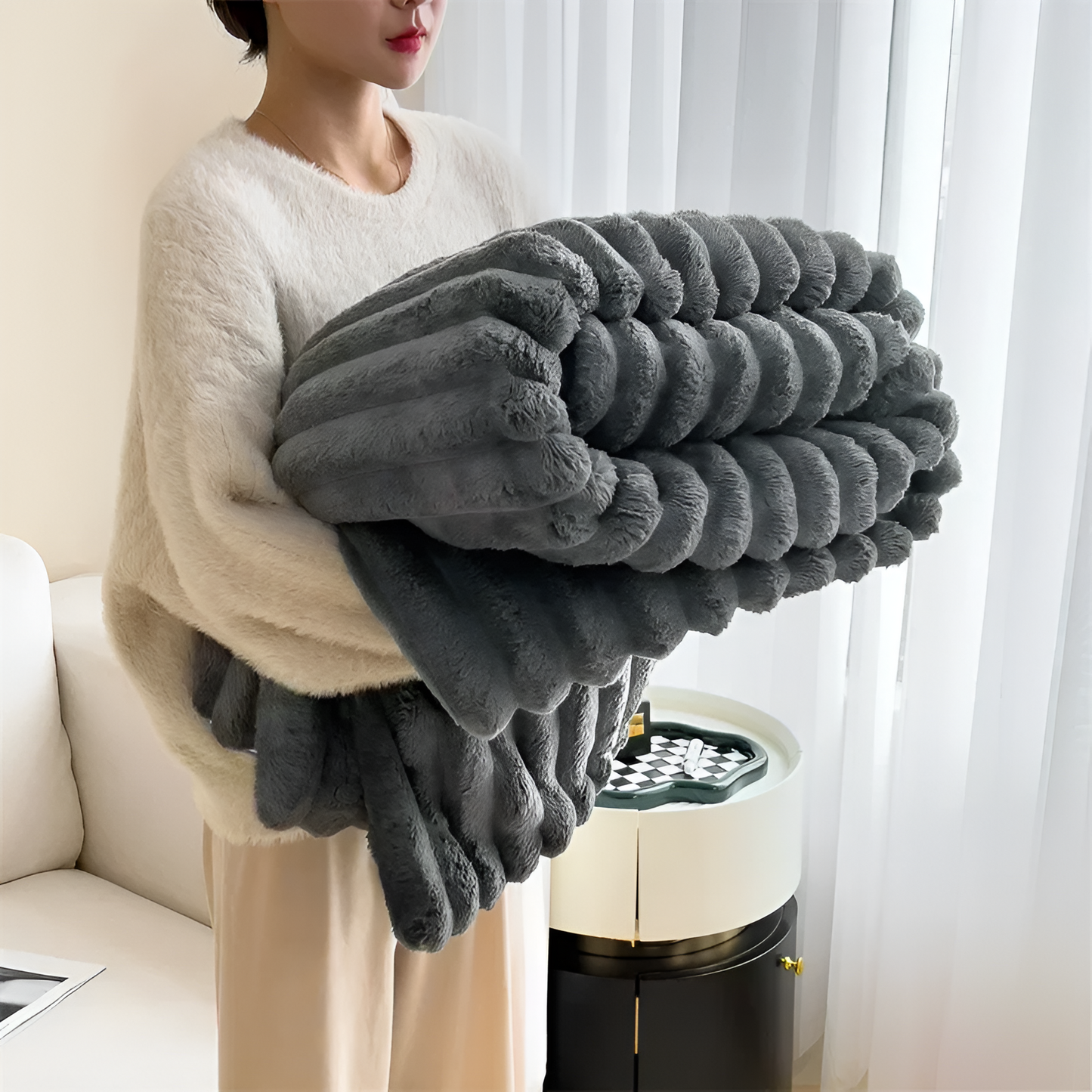 Luxury Ultra-Soft Plush Blanket for Cozy Comfort