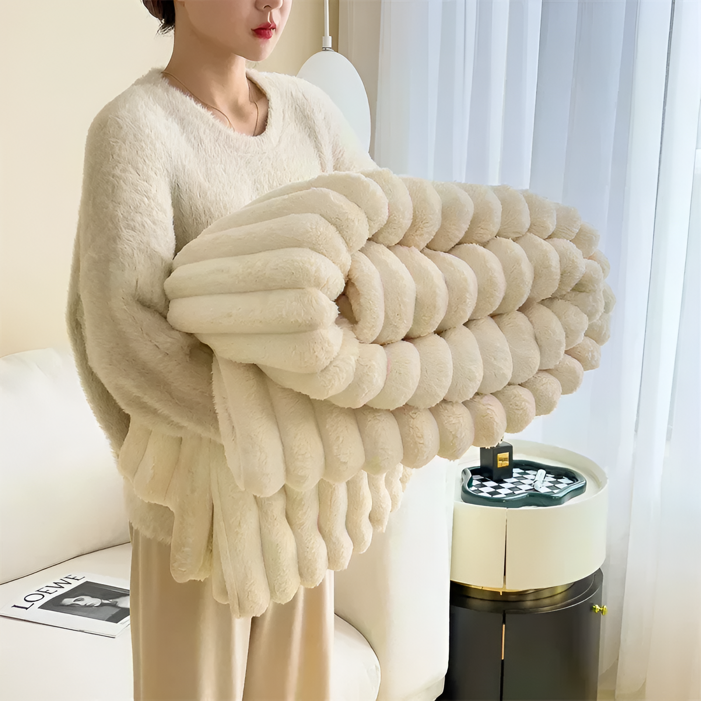 Luxury Ultra-Soft Plush Blanket for Cozy Comfort