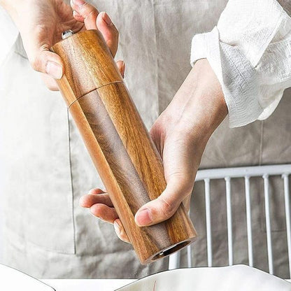 Elegant Wooden Salt and Pepper Grinder - Durable Kitchen Essential